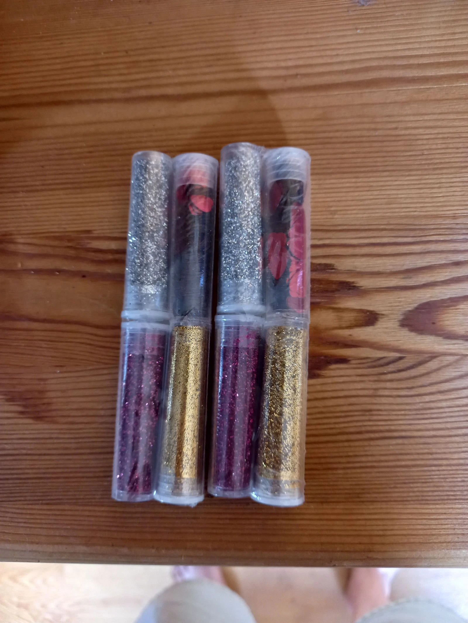 Glitter. – photo 2